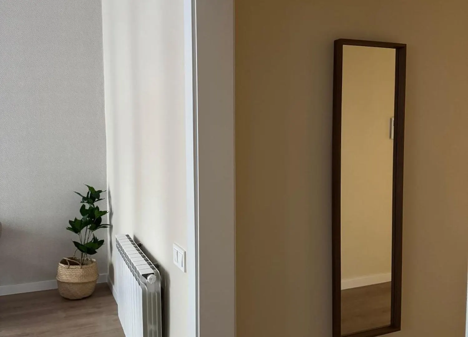 Anais Apartments By Gaiarooms Barcelona 0*,  Spain