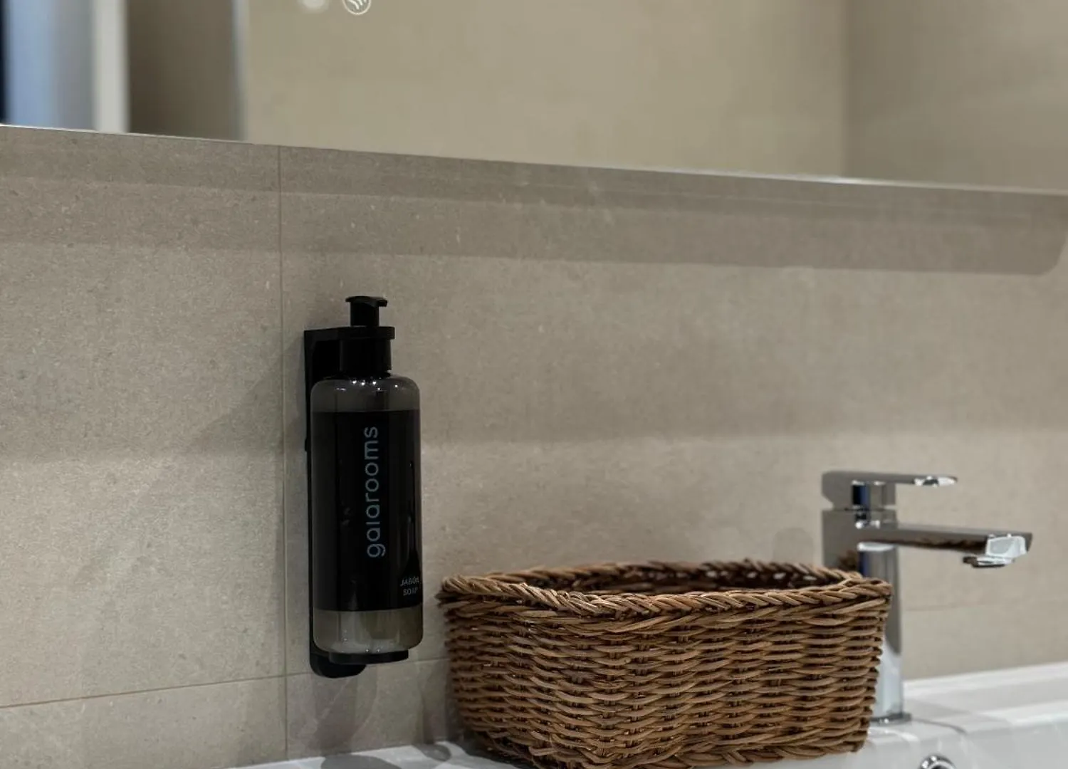Anais Apartments By Gaiarooms Barcelona Spain